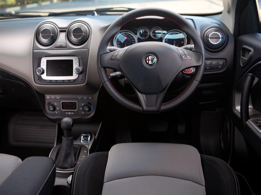  Alfa Romeo MiTo 2014 года  (AU) (фото 30 из 34)